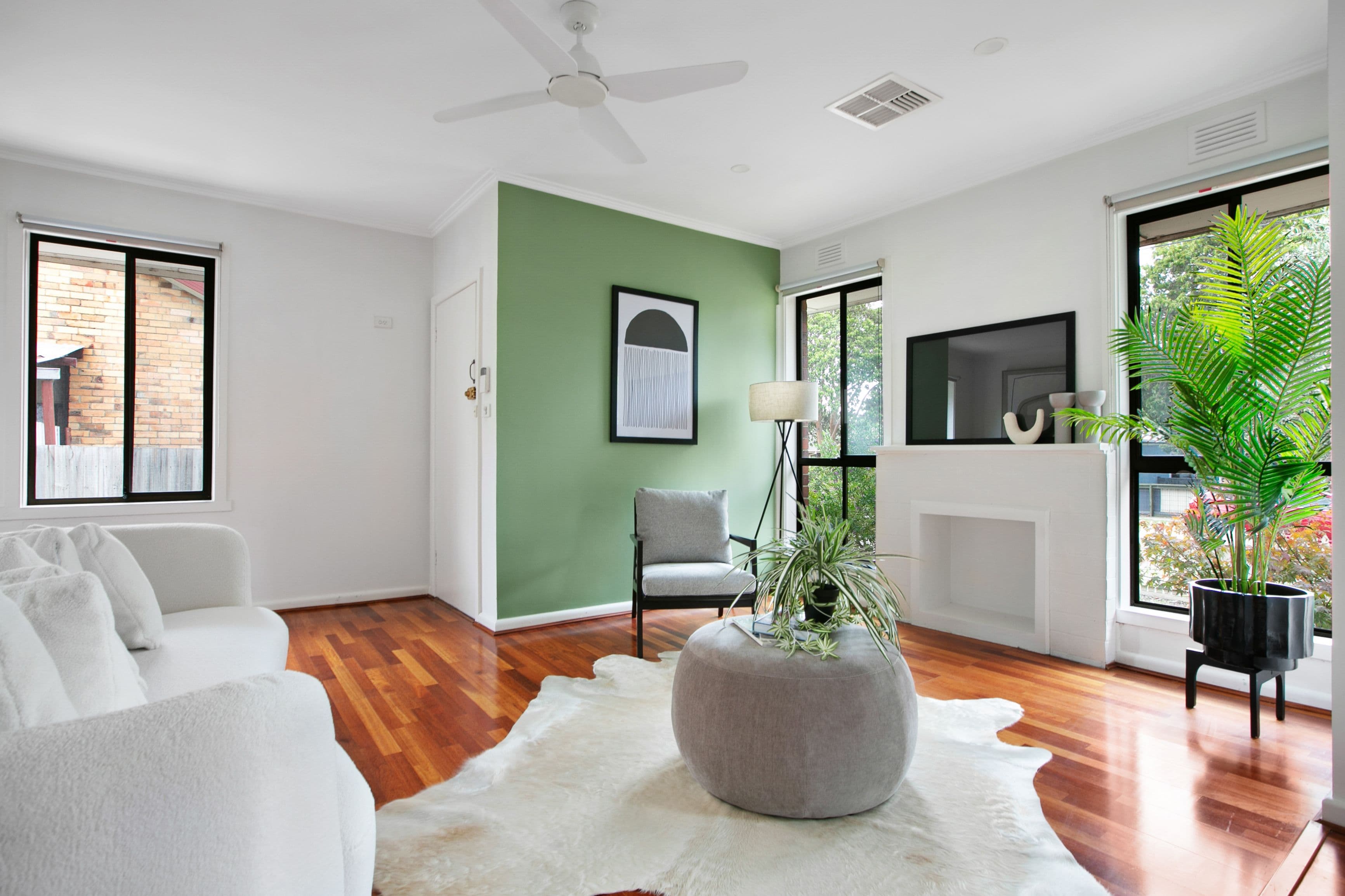 21 Kerang Avenue, Reservoir VIC 3073, Reservoir - Thumbnail 3
