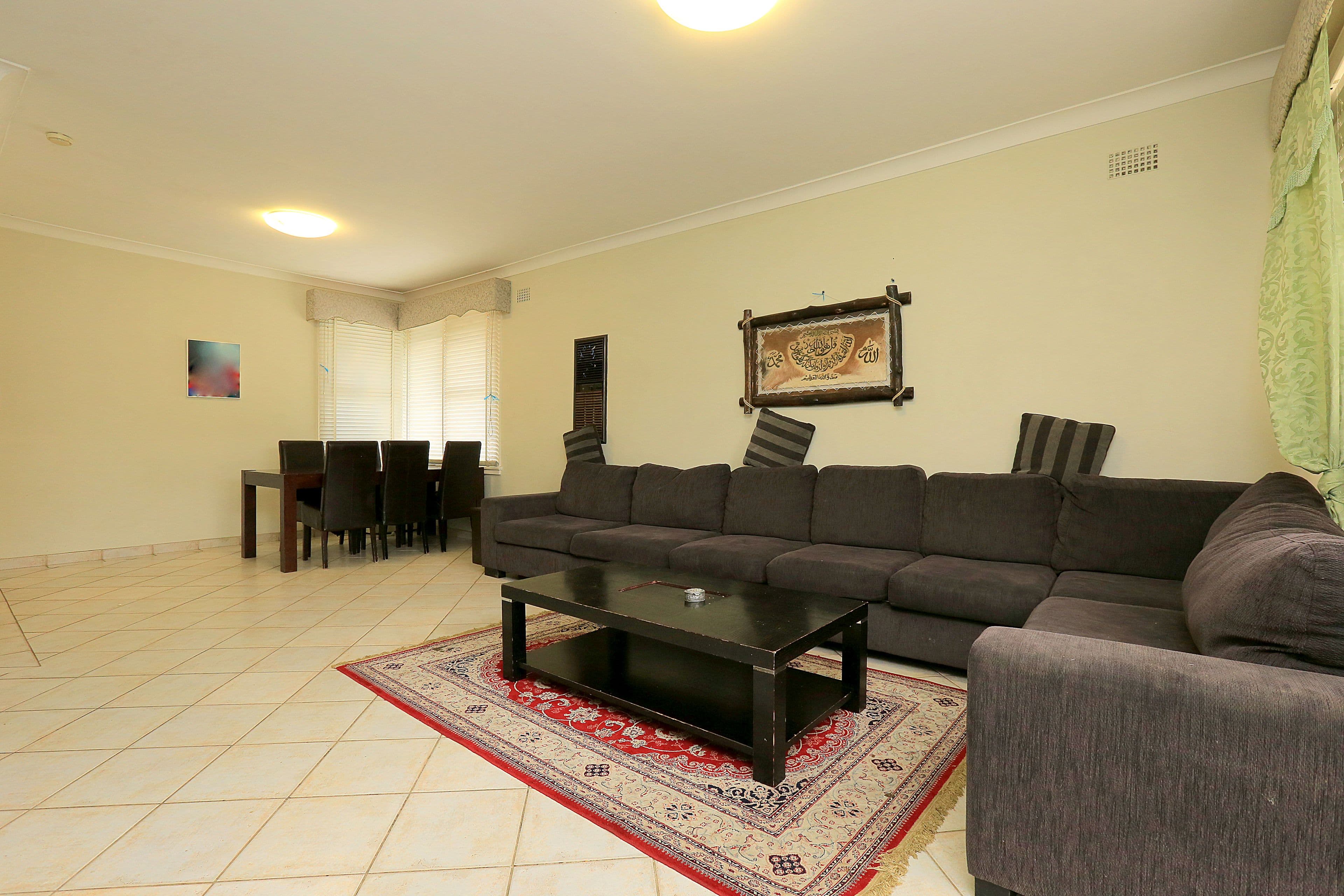 30 Suva Crescent, Greenacre - Thumbnail 3