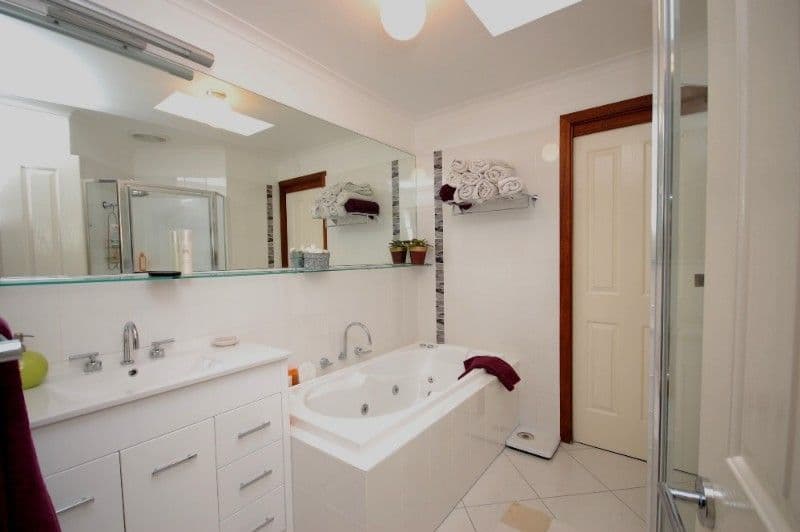 51 Edmund Road, SILVAN VIC 3795, Silvan - Thumbnail 3