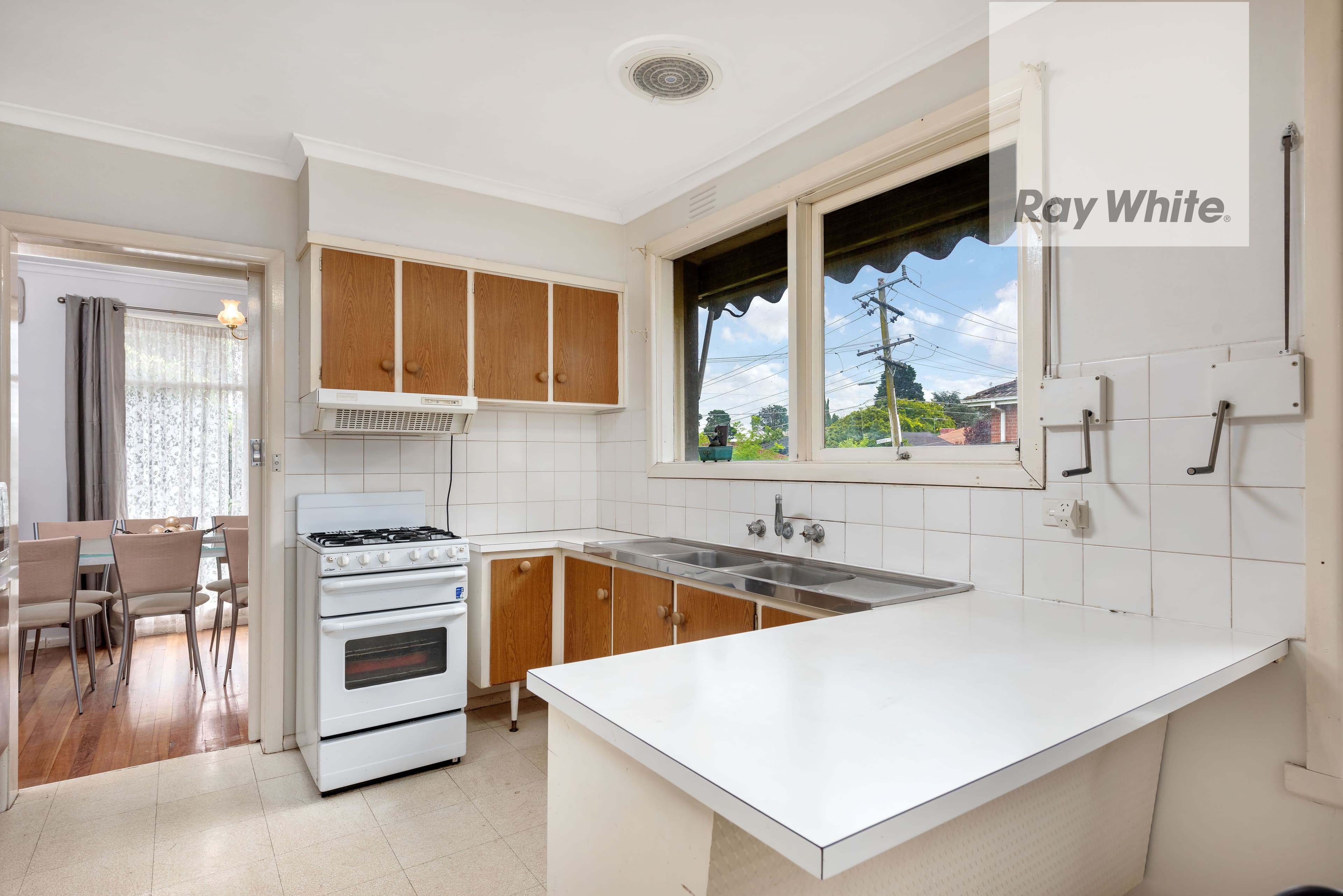 24 Neilsen Crescent, Bundoora VIC 3083, Bundoora - Thumbnail 7