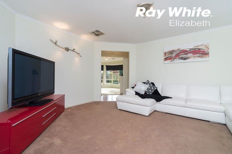25 Lachlan Drive, Craigmore SA 5114, Craigmore - Thumbnail 5