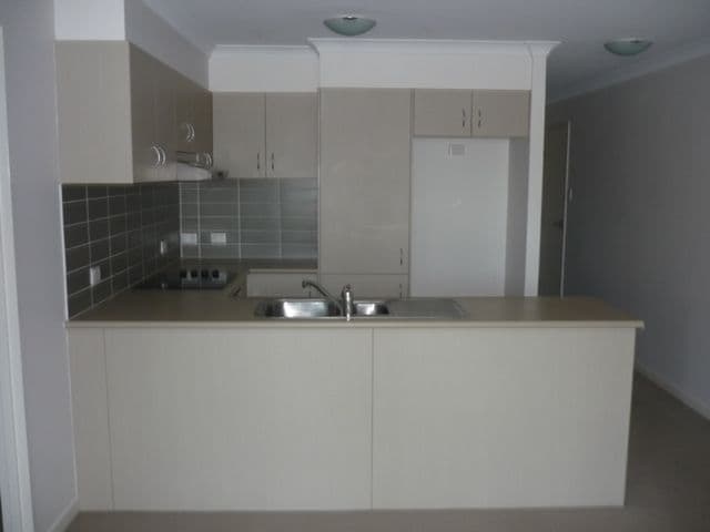 26-32 Edward Street, CABOOLTURE QLD 4510, Caboolture - Thumbnail 2