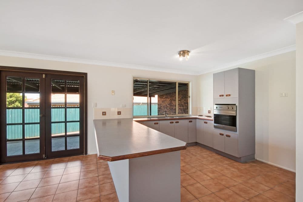12 Brisbane Crescent, Deception Bay QLD 4508, Deception Bay - Thumbnail 2
