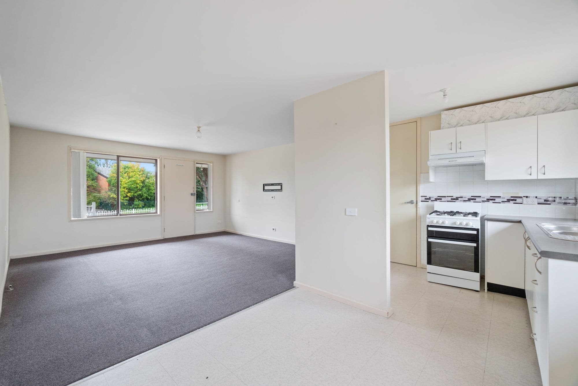 6 Yarrawin Way, Airds NSW 2560, Airds - Thumbnail 4