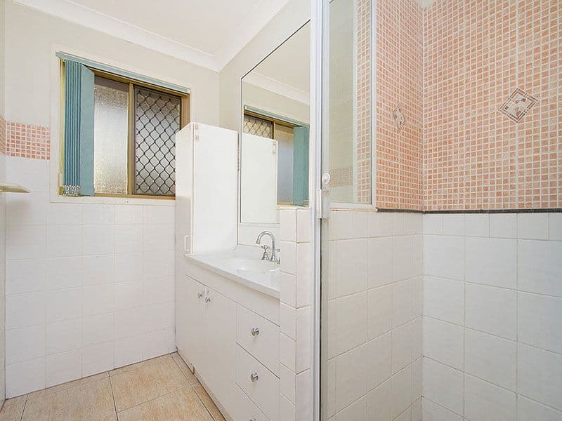 9 Bandar Court, TANAH MERAH QLD 4128, Tanah Merah - Thumbnail 6