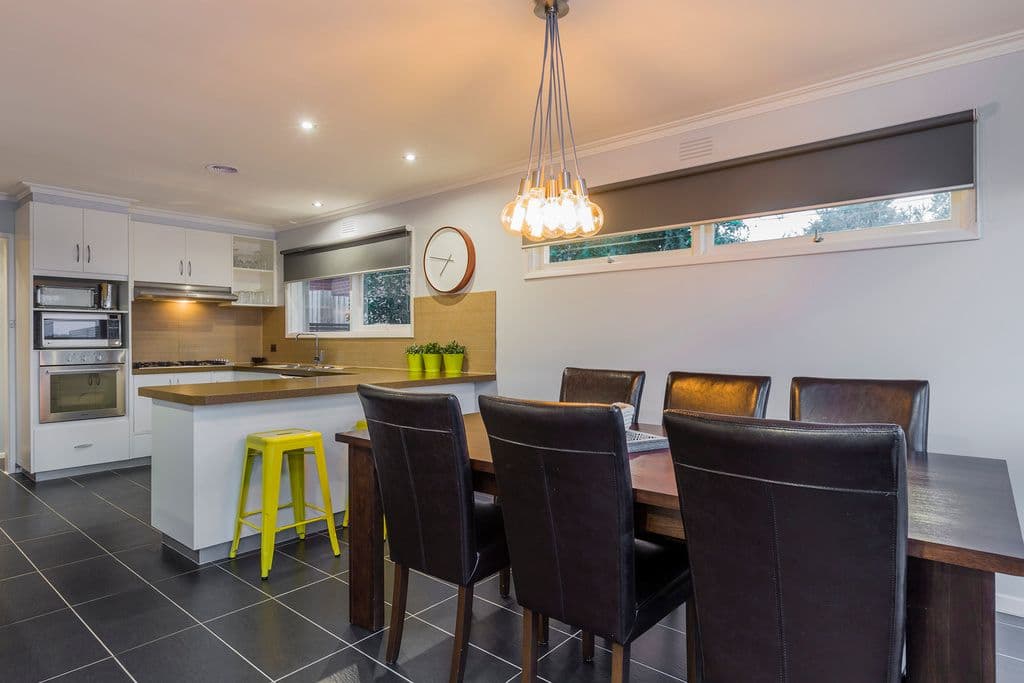 10 Reigate Road, Highton VIC 3216, Highton - Thumbnail 7