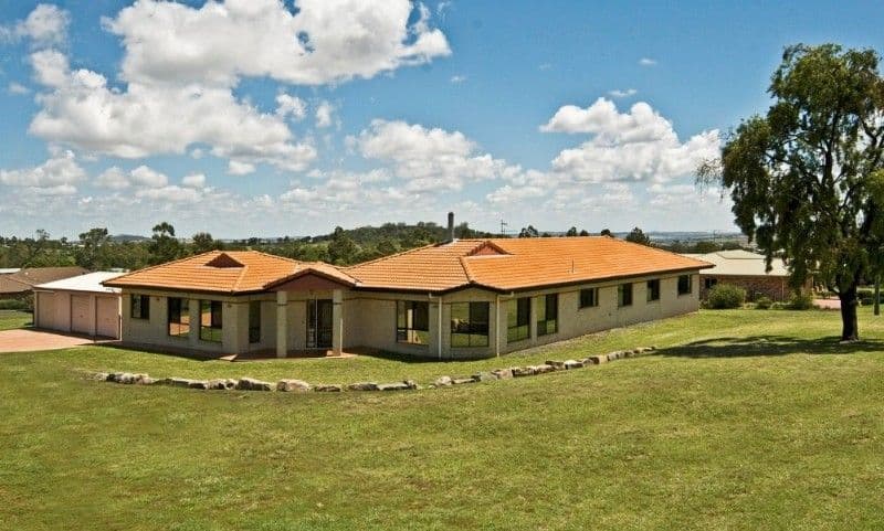 1 Tarranganda Court, GLENVALE QLD 4350, Glenvale - Image 1