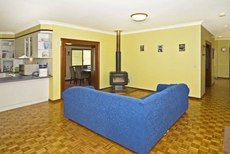 1 Tarranganda Court, GLENVALE QLD 4350, Glenvale - Thumbnail 6