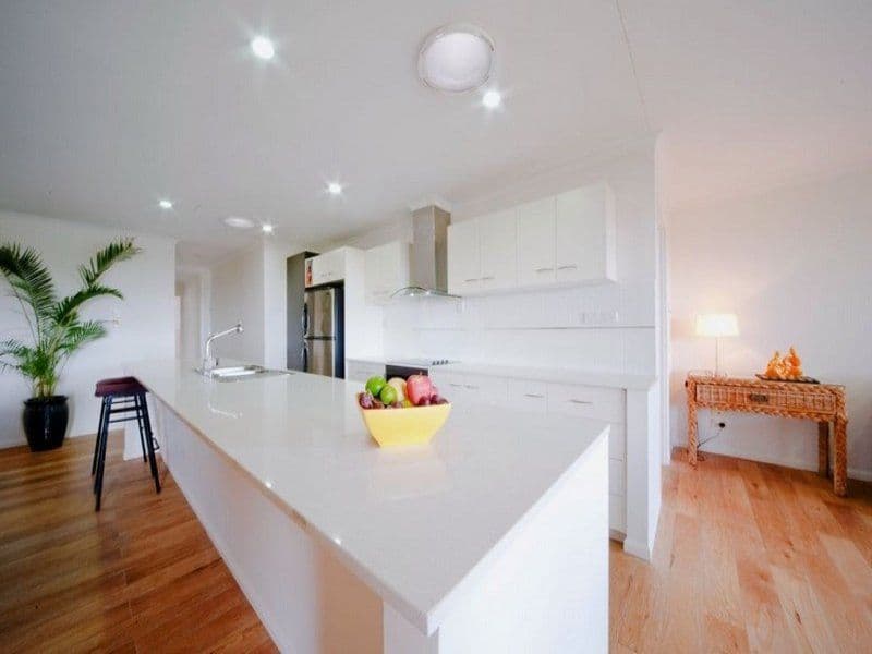 3 Braithwaite Court, CANNONVALE QLD 4802, Cannonvale - Thumbnail 3