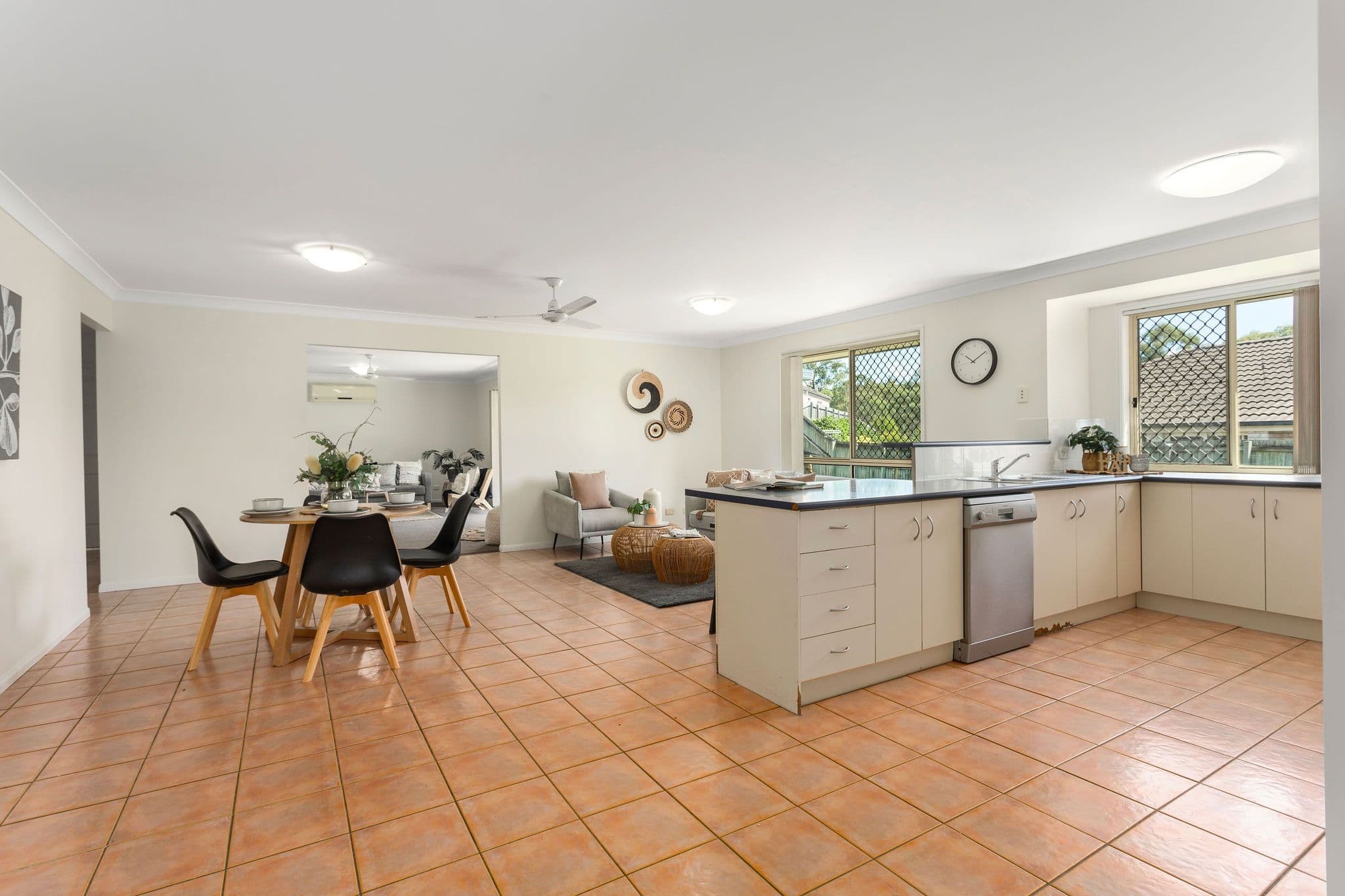 9 Greenland Court, Springfield QLD 4300, Springfield - Thumbnail 4