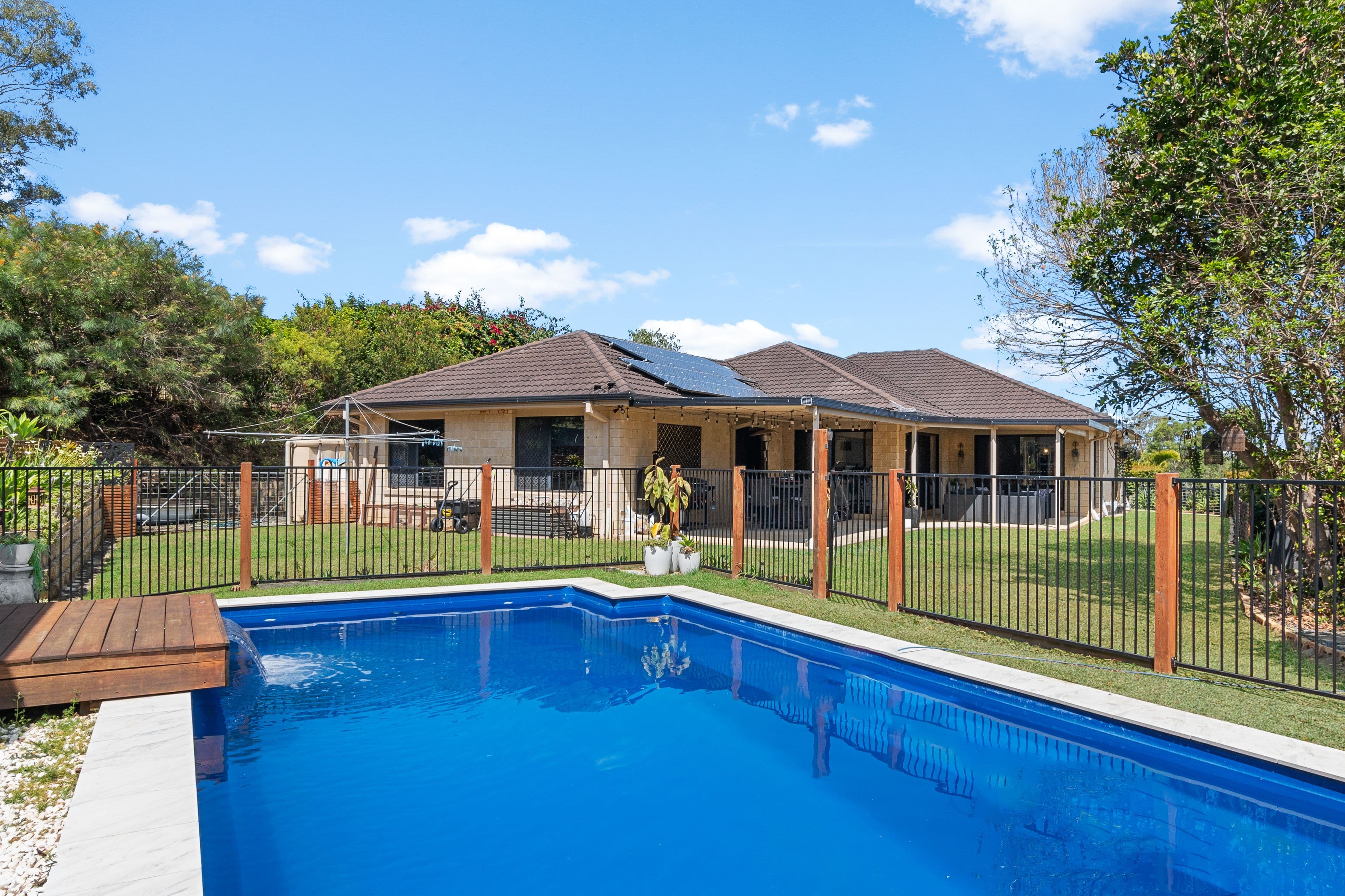 17 Diane Drive, Dayboro QLD 4521, Dayboro - Thumbnail 2