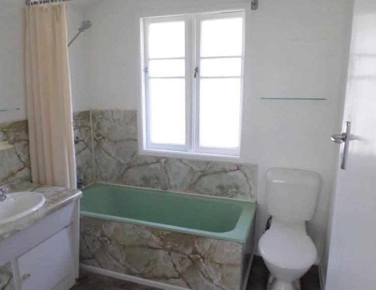 10 Constance Street, Miles QLD 4415, Miles - Thumbnail 4