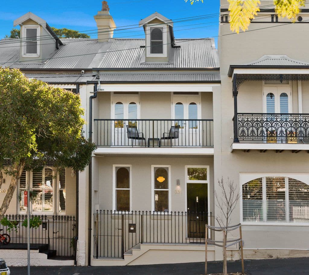 201 St Johns Road, Forest Lodge - Image 1