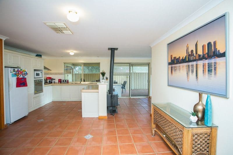 27 Fantail Way, Huntingdale WA 6110, Huntingdale - Thumbnail 5