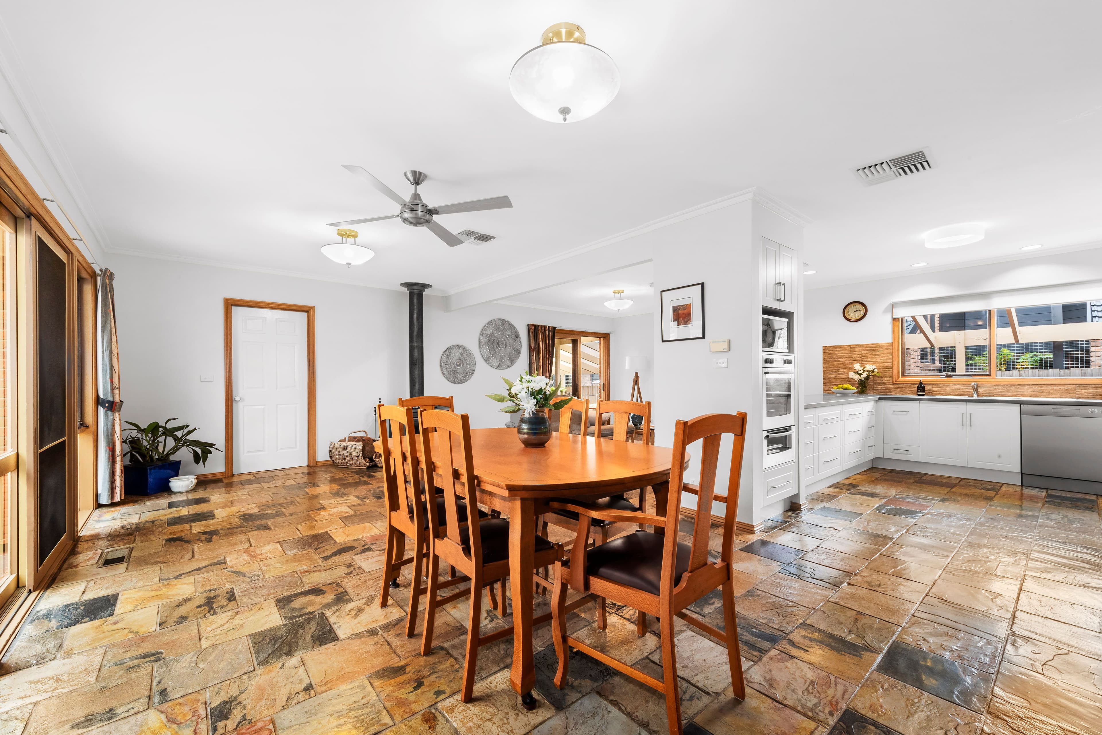 30 Turramurra Drive, Rowville VIC 3178, Rowville - Thumbnail 4