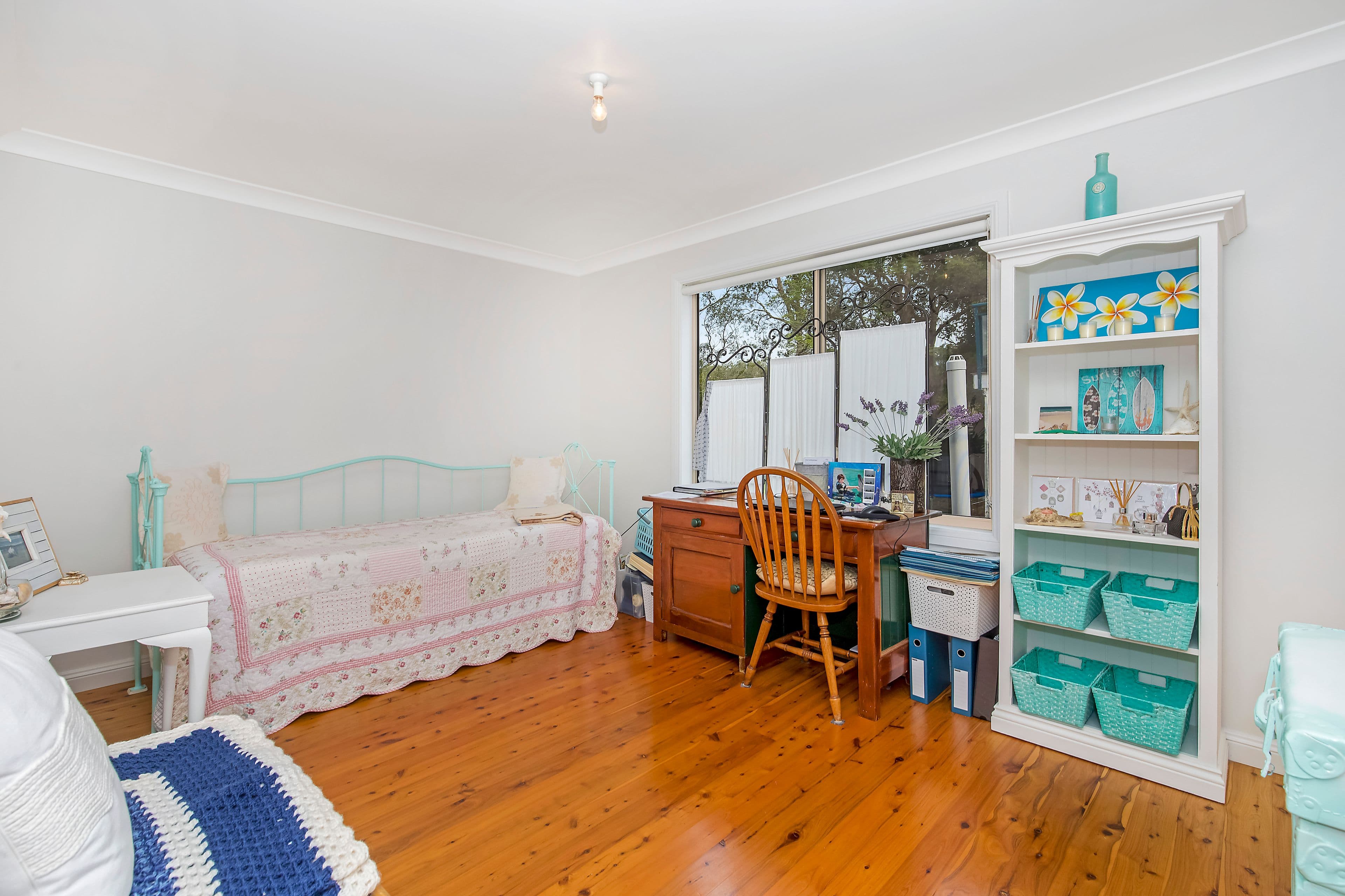 11 Warner Avenue, Tuggerawong - Thumbnail 8