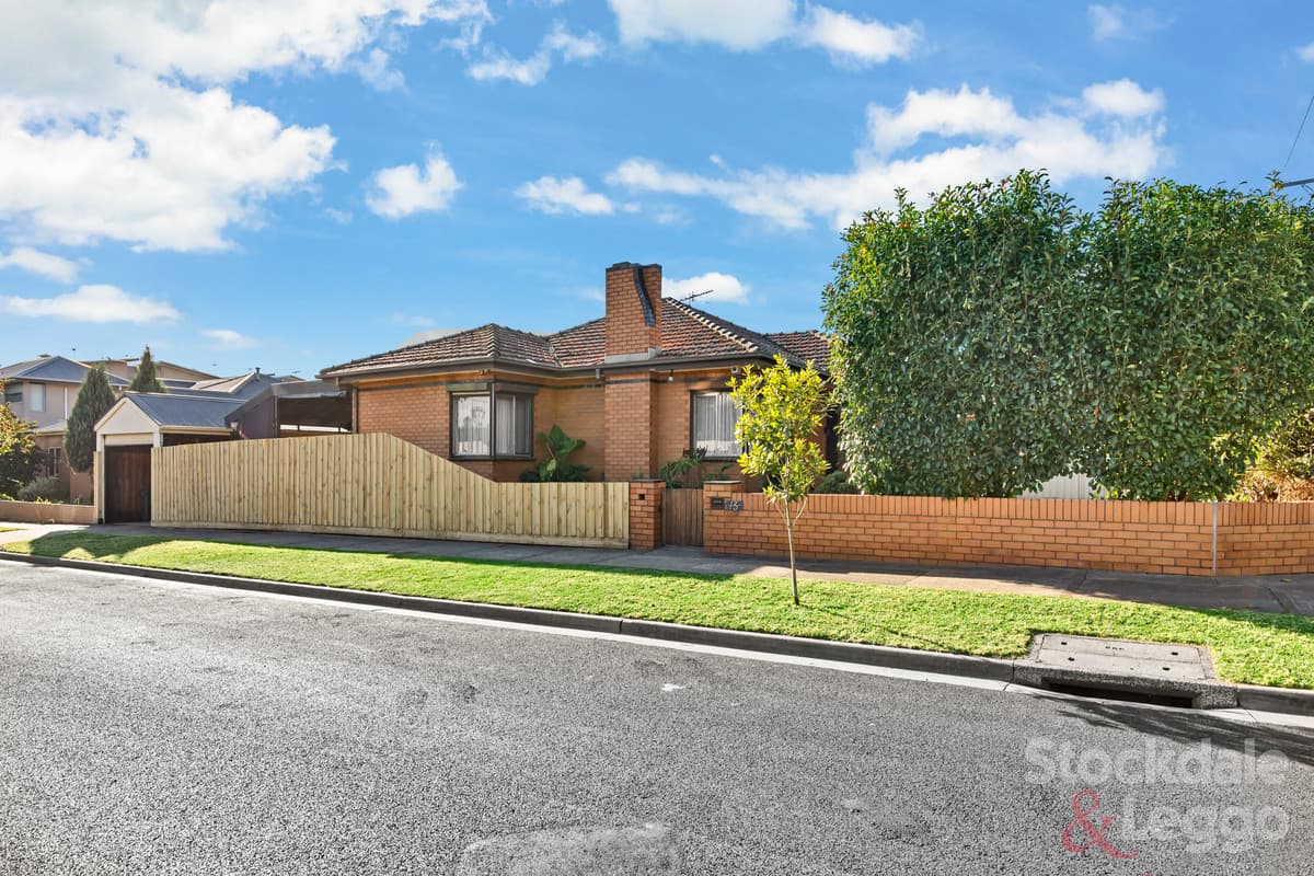 13 Fairleigh Street, Glenroy VIC 3046, Glenroy - Thumbnail 2