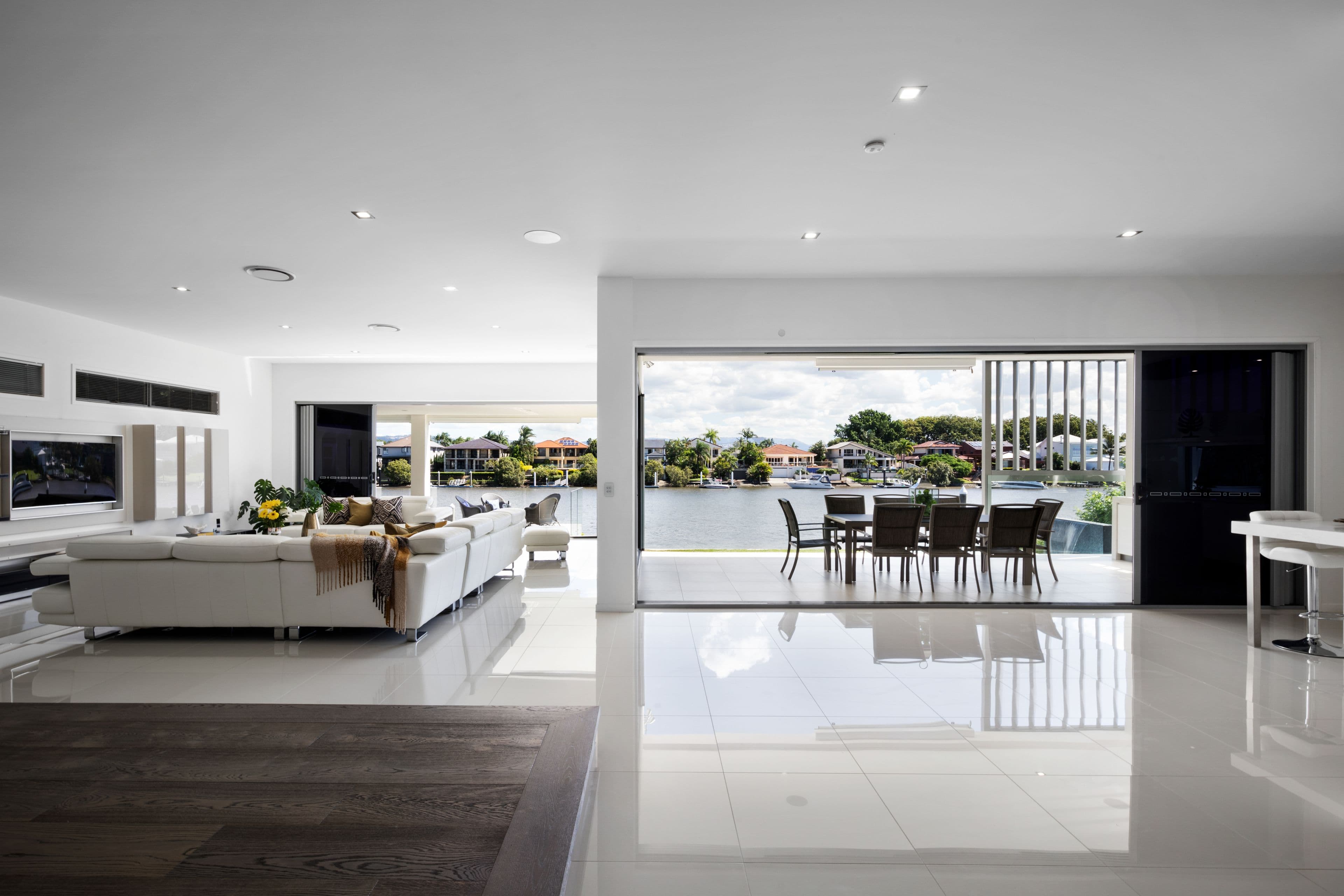45 Sir Bruce Small Boulevard, Benowa Waters QLD 4217, Benowa - Thumbnail 7