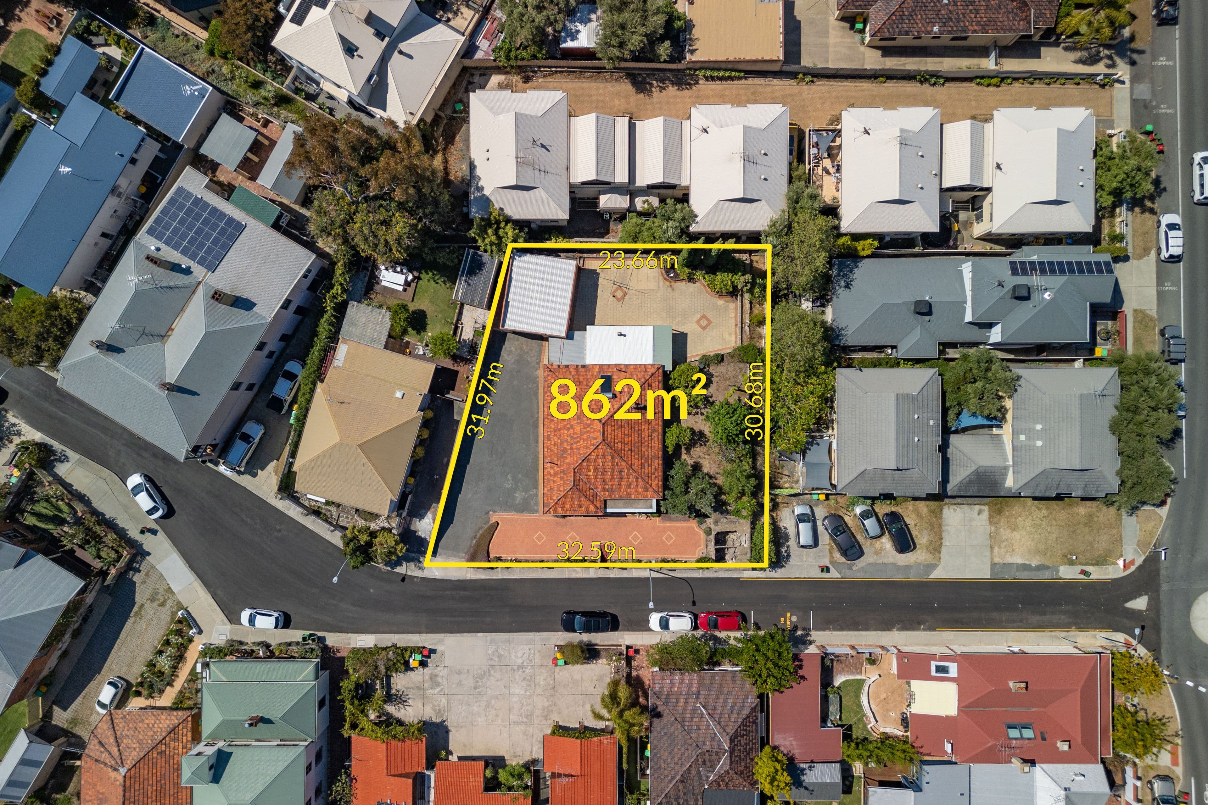 8 Heath Court, Brassall QLD 4305, Brassall - Thumbnail 2