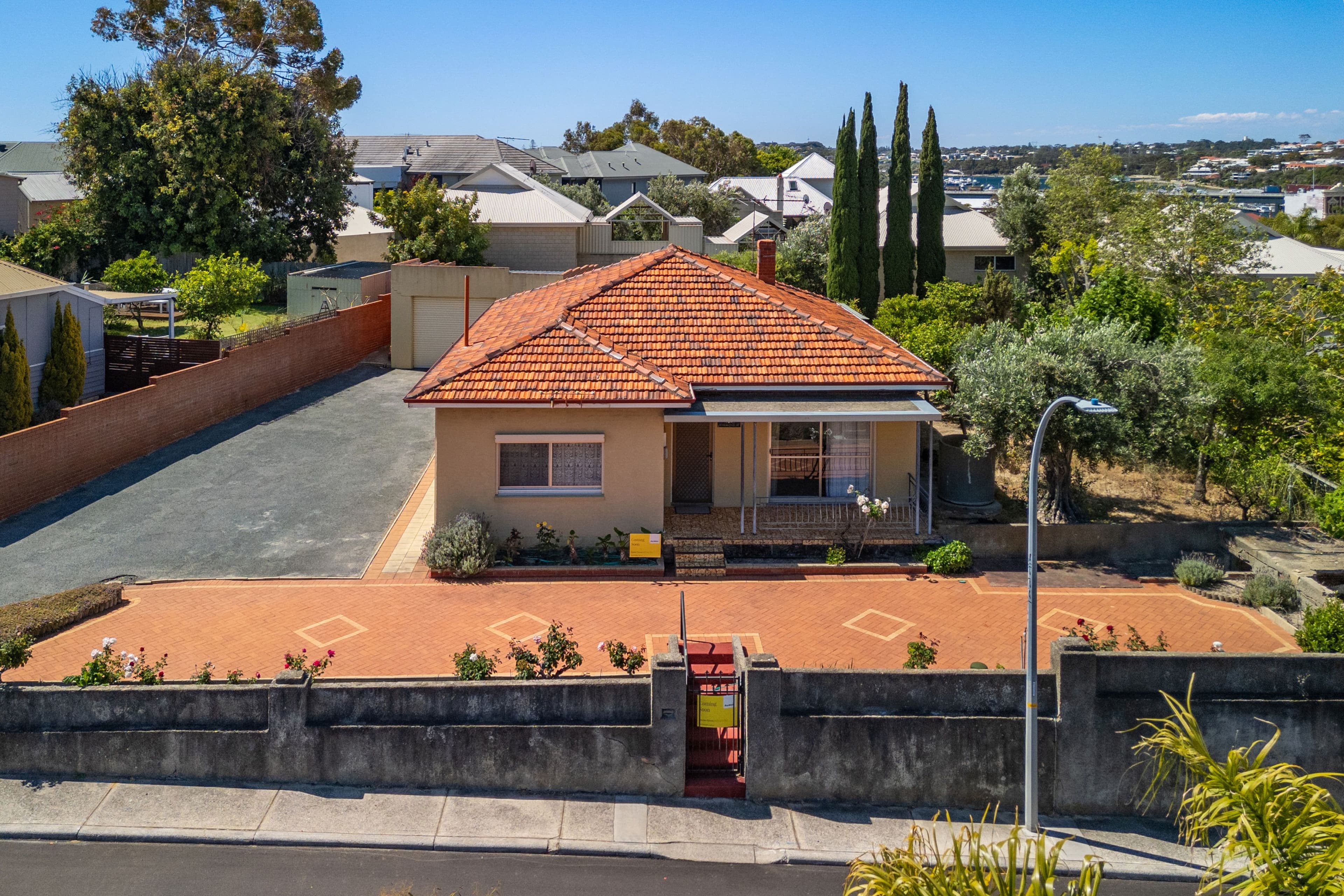 8 Heath Court, Brassall QLD 4305, Brassall - Thumbnail 3