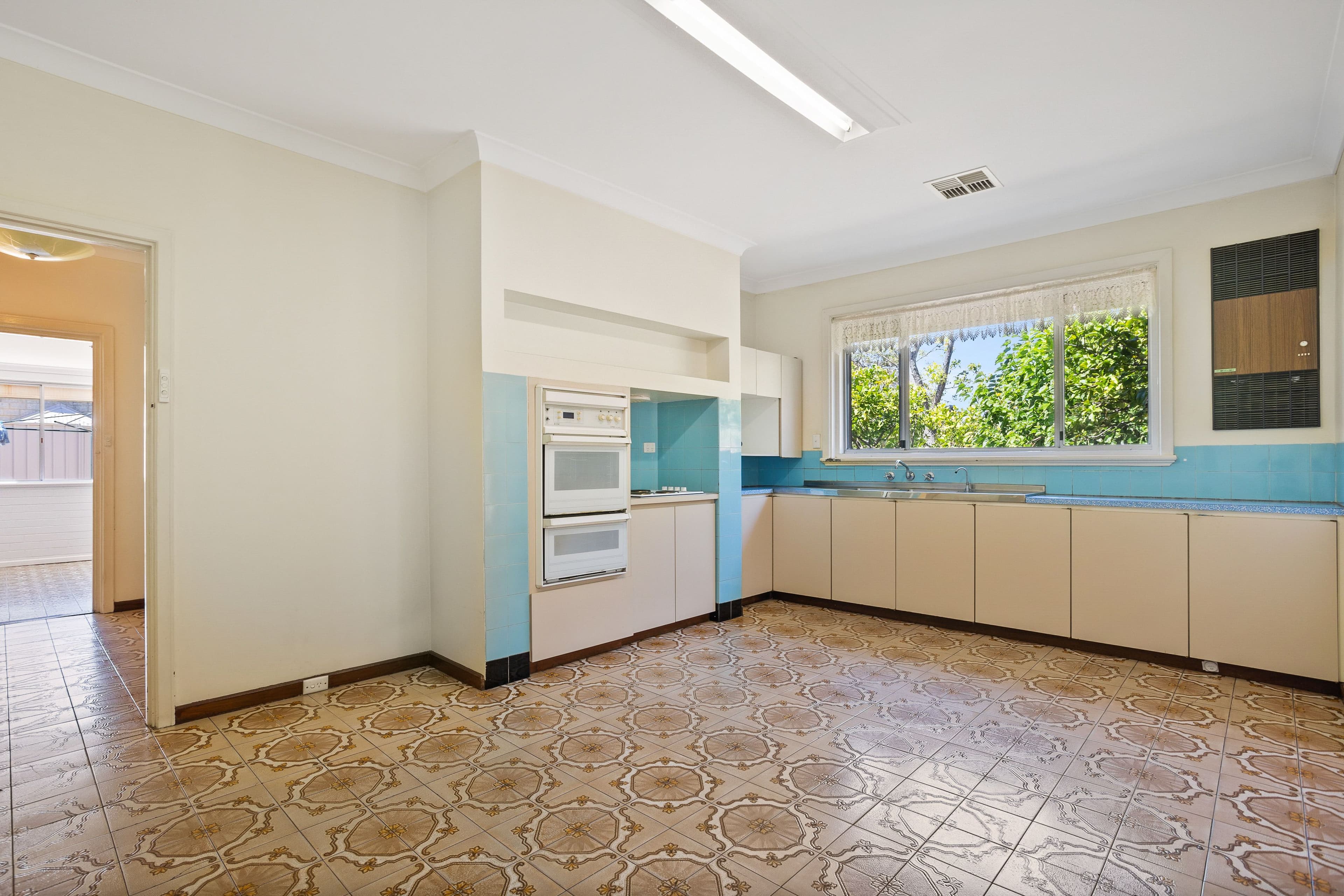 8 Heath Court, Brassall QLD 4305, Brassall - Thumbnail 6