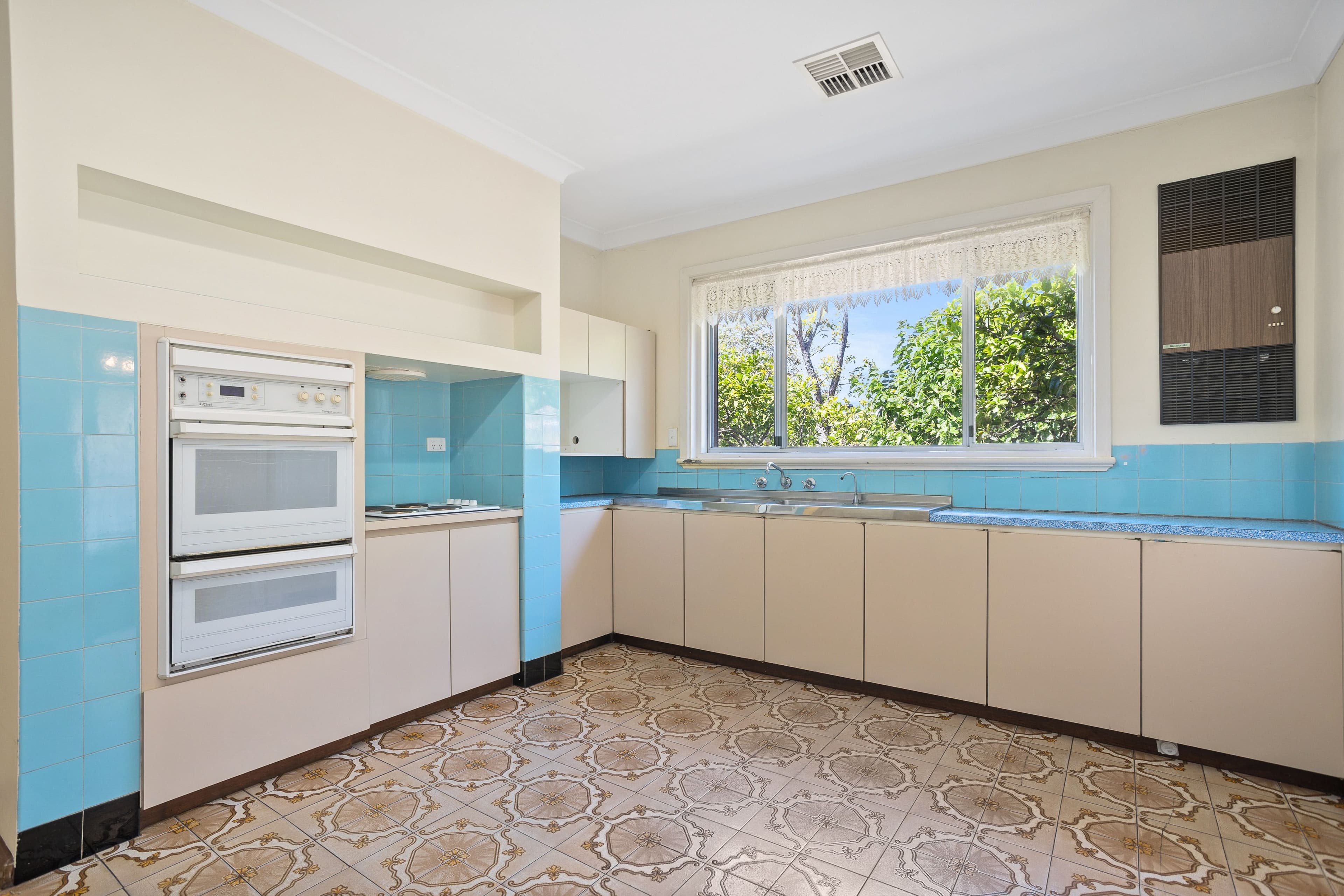 8 Heath Court, Brassall QLD 4305, Brassall - Thumbnail 7