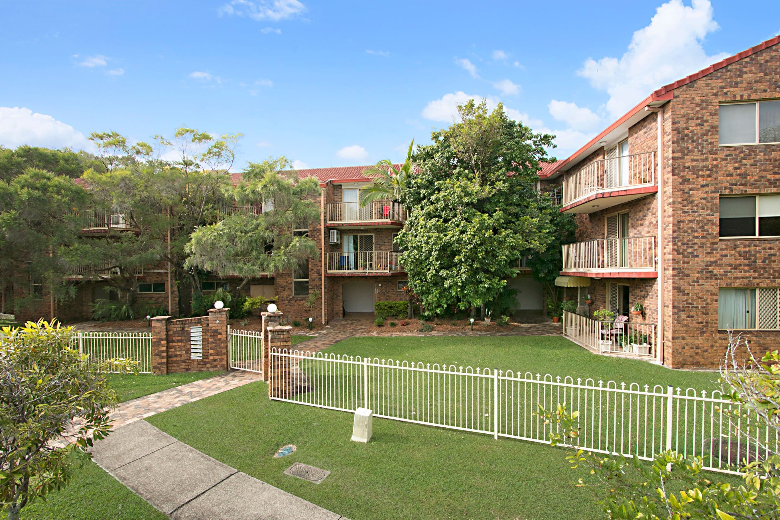 4 Rolan Court, Palm Beach QLD 4221, Palm Beach - Thumbnail 7