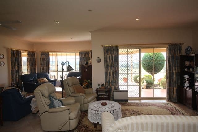 2 Sloggetts Road, Oberon NSW 2787, Oberon - Thumbnail 6