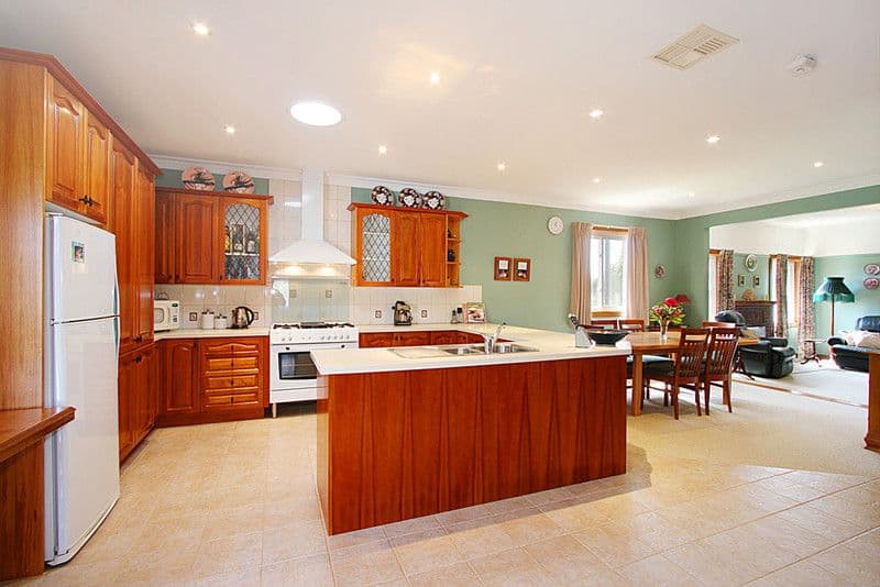 94 Haughton Road, OAKLEIGH VIC 3166, Oakleigh - Thumbnail 3