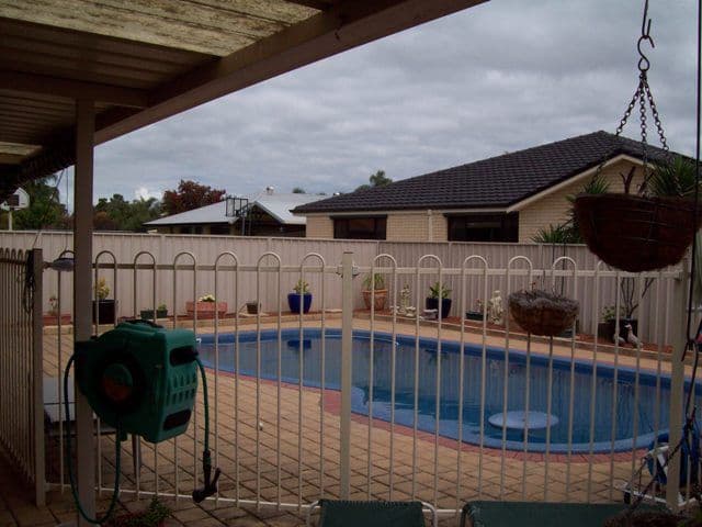 9 Lauterbach Drive, GOSNELLS WA 6110, Gosnells - Thumbnail 2