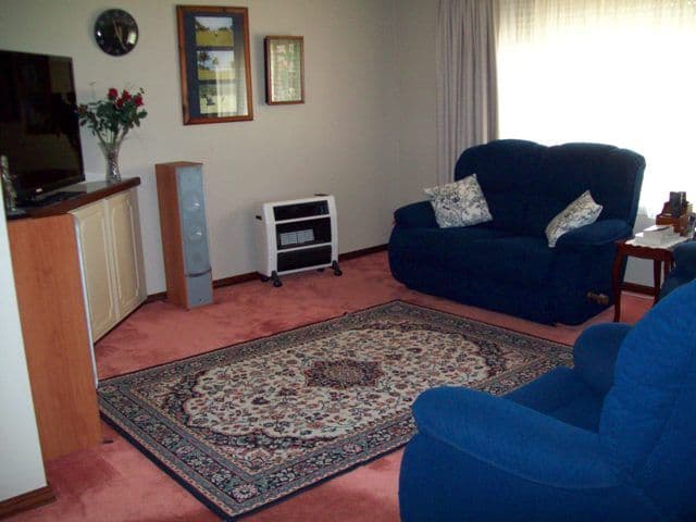 9 Lauterbach Drive, GOSNELLS WA 6110, Gosnells - Thumbnail 5