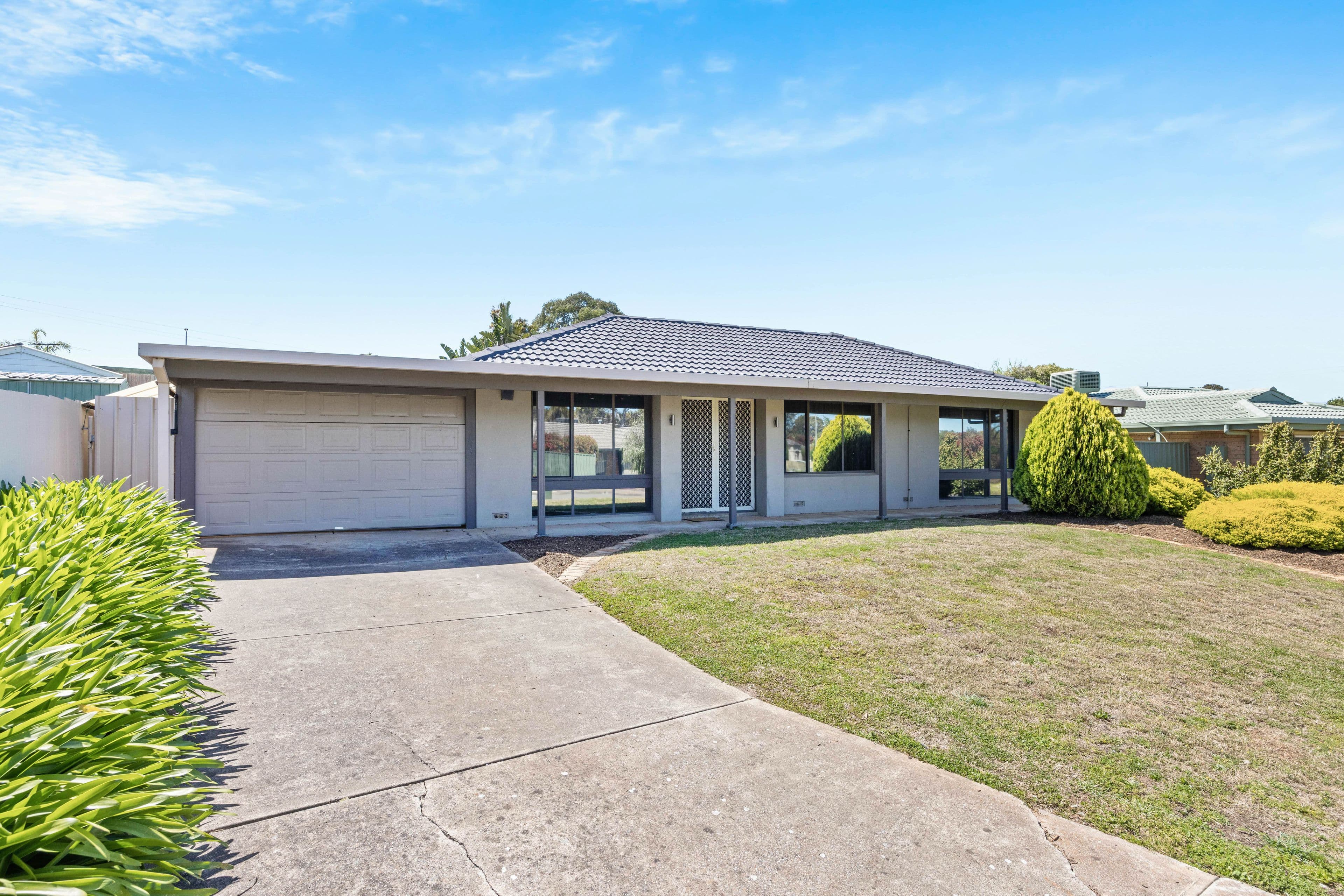 4 Eurelia Road, Sheidow Park SA 5158, Sheidow Park - Thumbnail 2