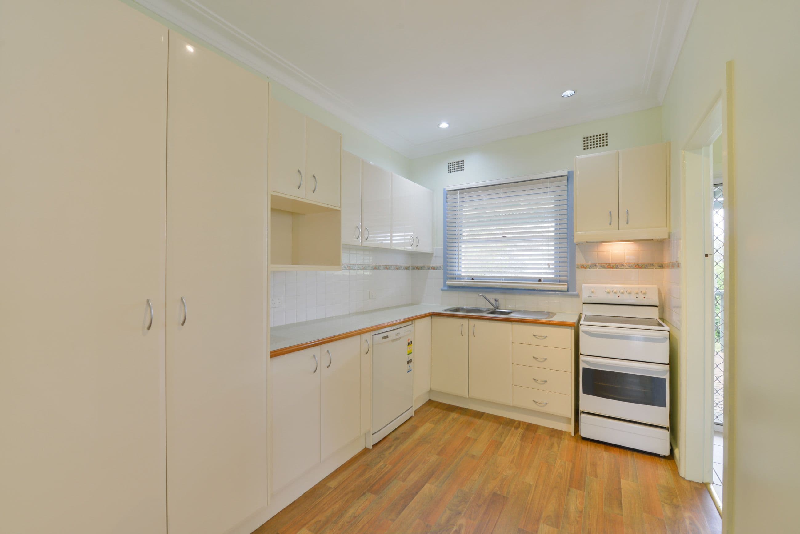 94 Wilburtree Street, Tamworth NSW 2340, Tamworth - Thumbnail 6