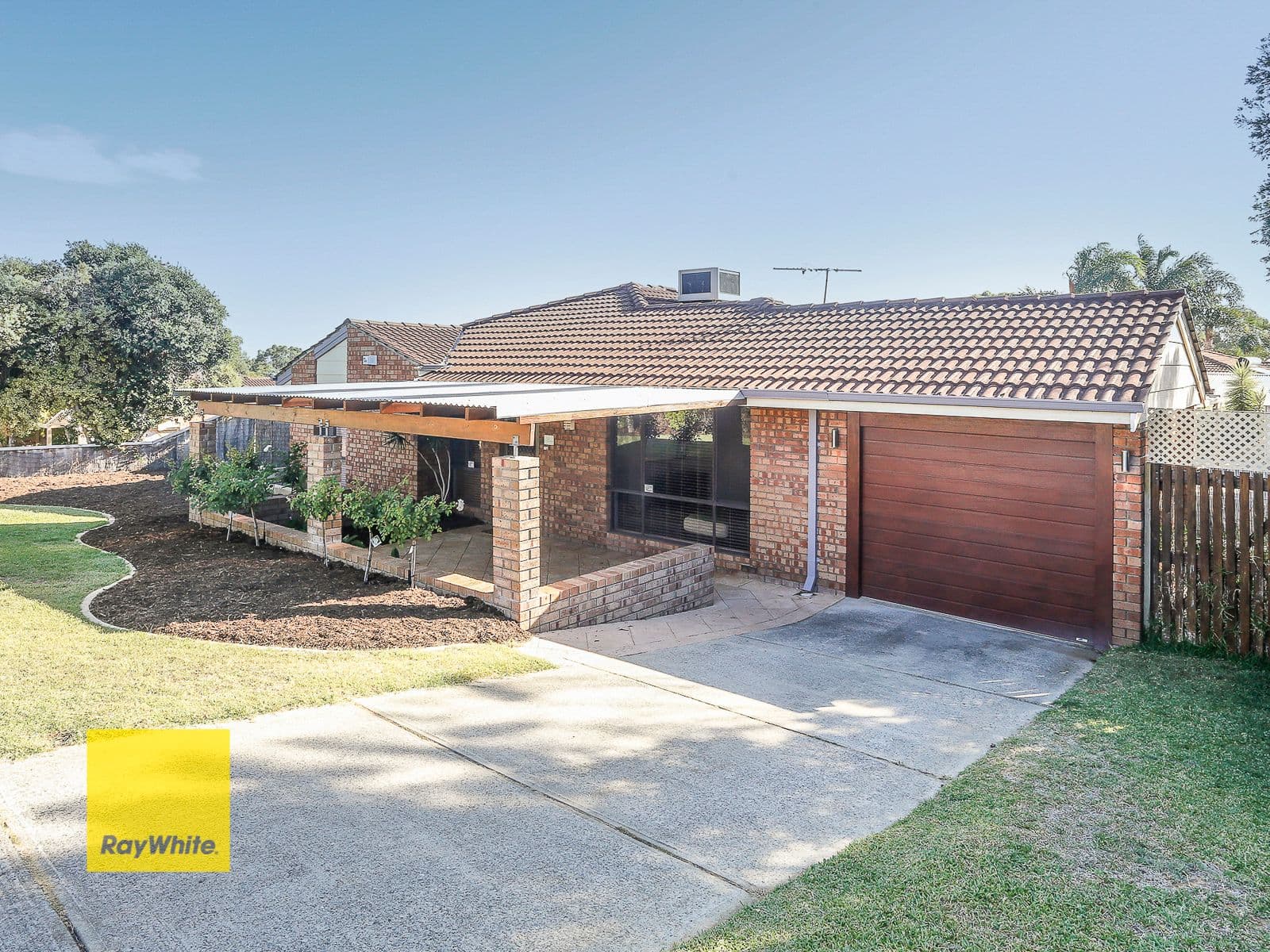 75 Moolanda Boulevard, Kingsley WA 6026, Kingsley - Thumbnail 2