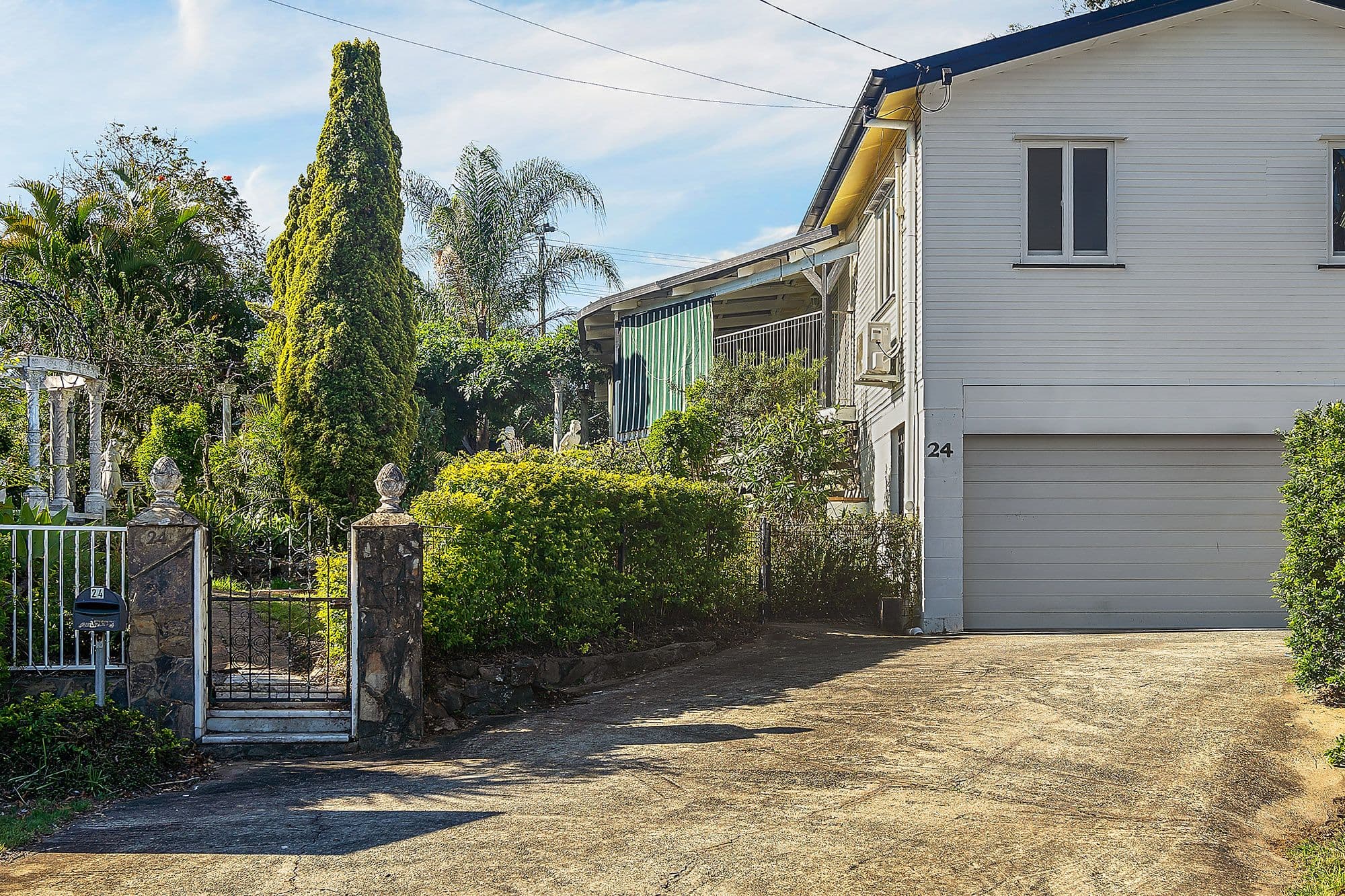 24 Blaxland Street, Woodridge QLD 4114, Woodridge - Thumbnail 2