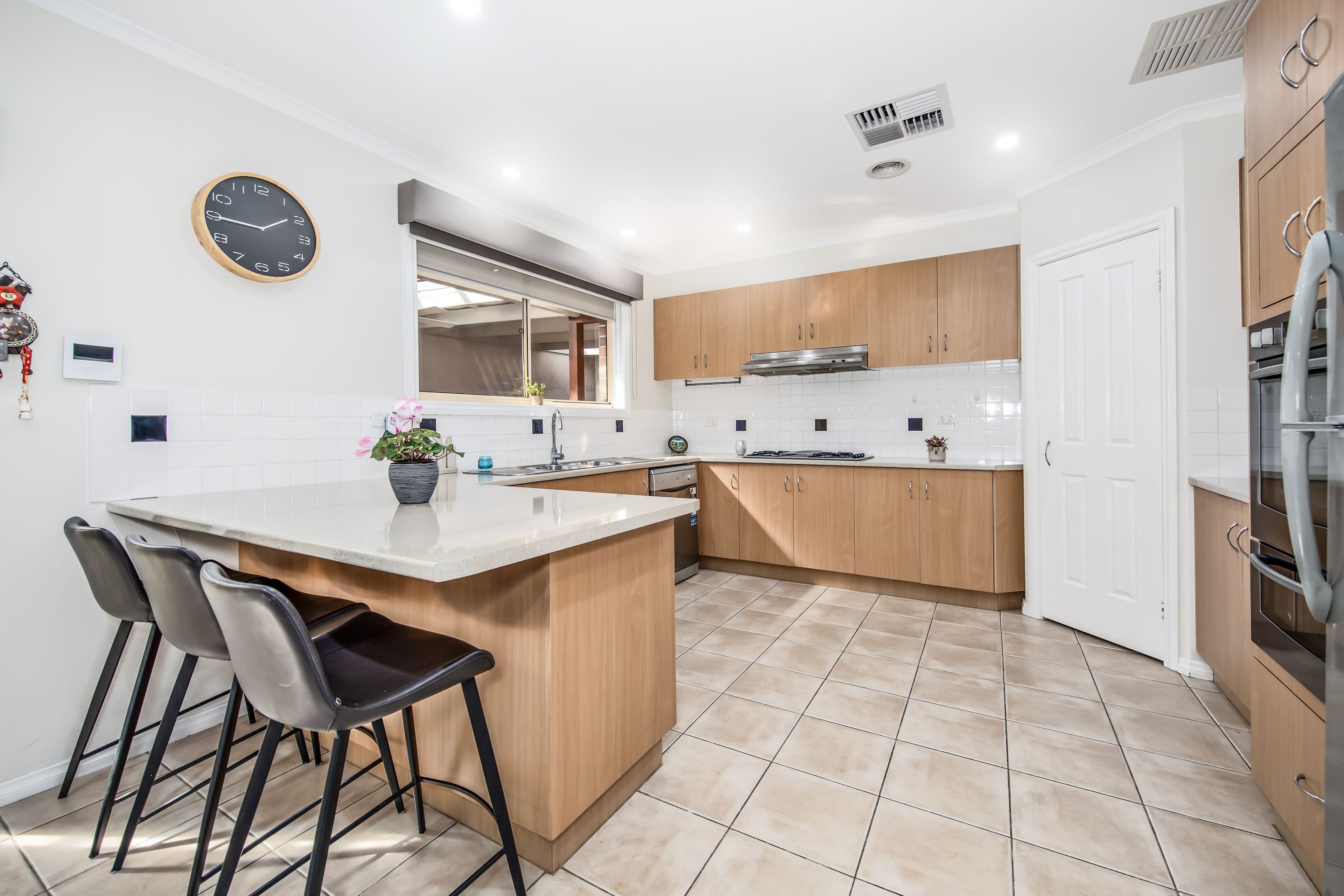 62 Boberrit Wynd, Sydenham VIC 3037, Sydenham - Thumbnail 2