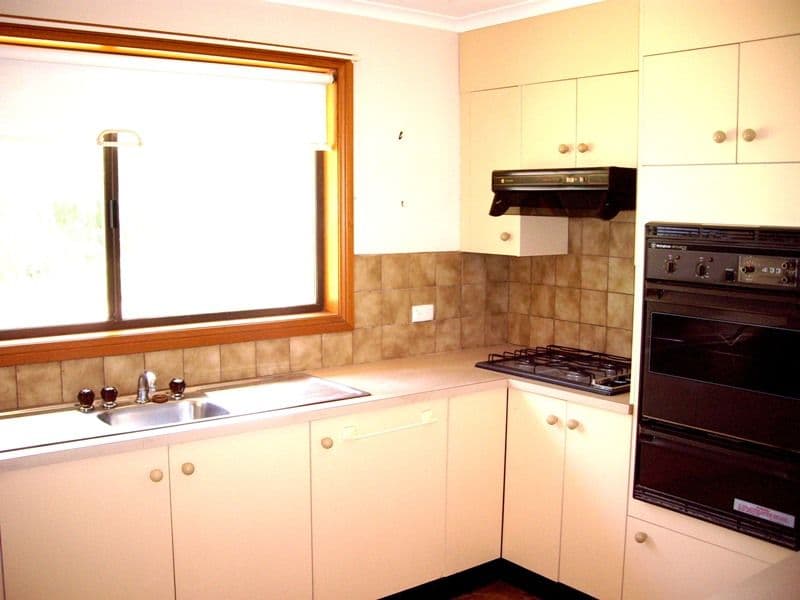 18 Park Street, NAGAMBIE VIC 3608, Nagambie - Thumbnail 3