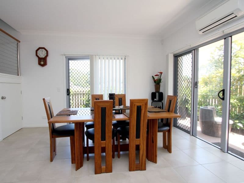 20 Rosella Close, CALAMVALE QLD 4116, Calamvale - Thumbnail 3