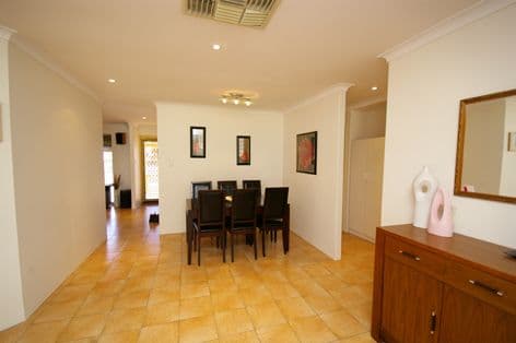 94 Highclere Boulevard, MARANGAROO WA 6064, Marangaroo - Thumbnail 4