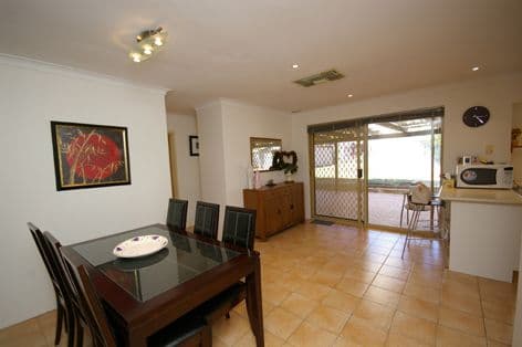 94 Highclere Boulevard, MARANGAROO WA 6064, Marangaroo - Thumbnail 5