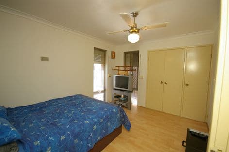94 Highclere Boulevard, MARANGAROO WA 6064, Marangaroo - Thumbnail 7
