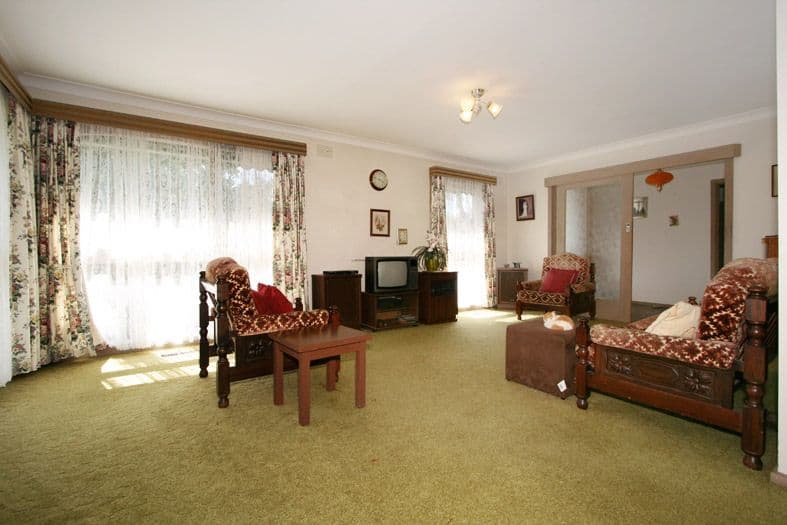 8 CARCOOLA Road, RINGWOOD EAST VIC 3135, Ringwood East - Thumbnail 8