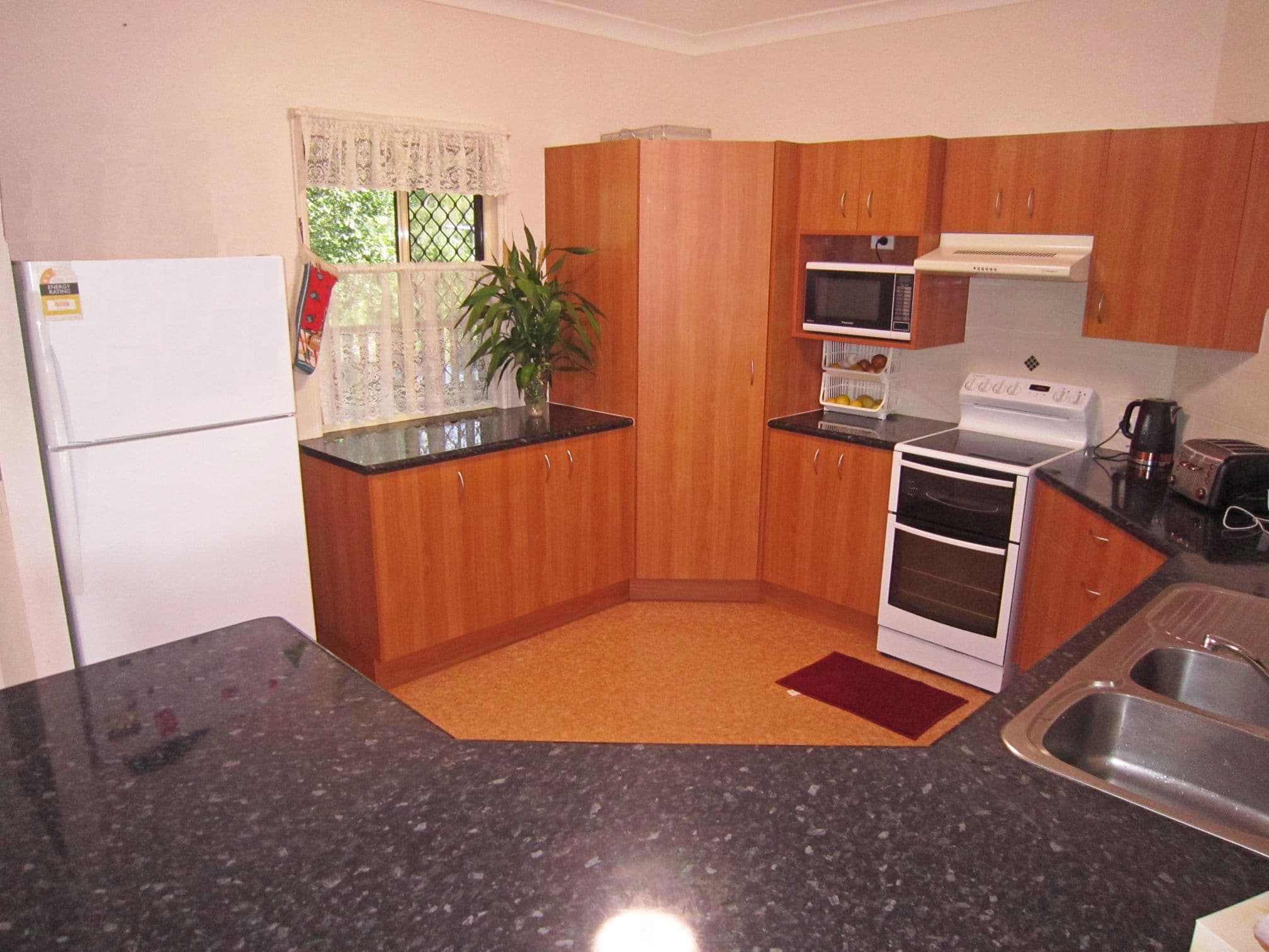 27 Fifth Avenue, Atherton QLD 4883, Atherton - Thumbnail 4