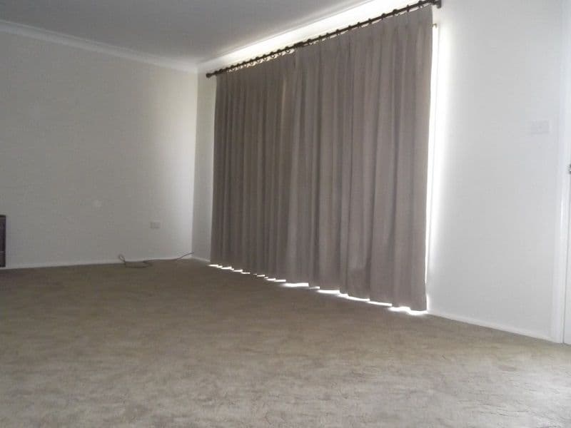 22 Lee Street, COWRA NSW 2794, Cowra - Thumbnail 7