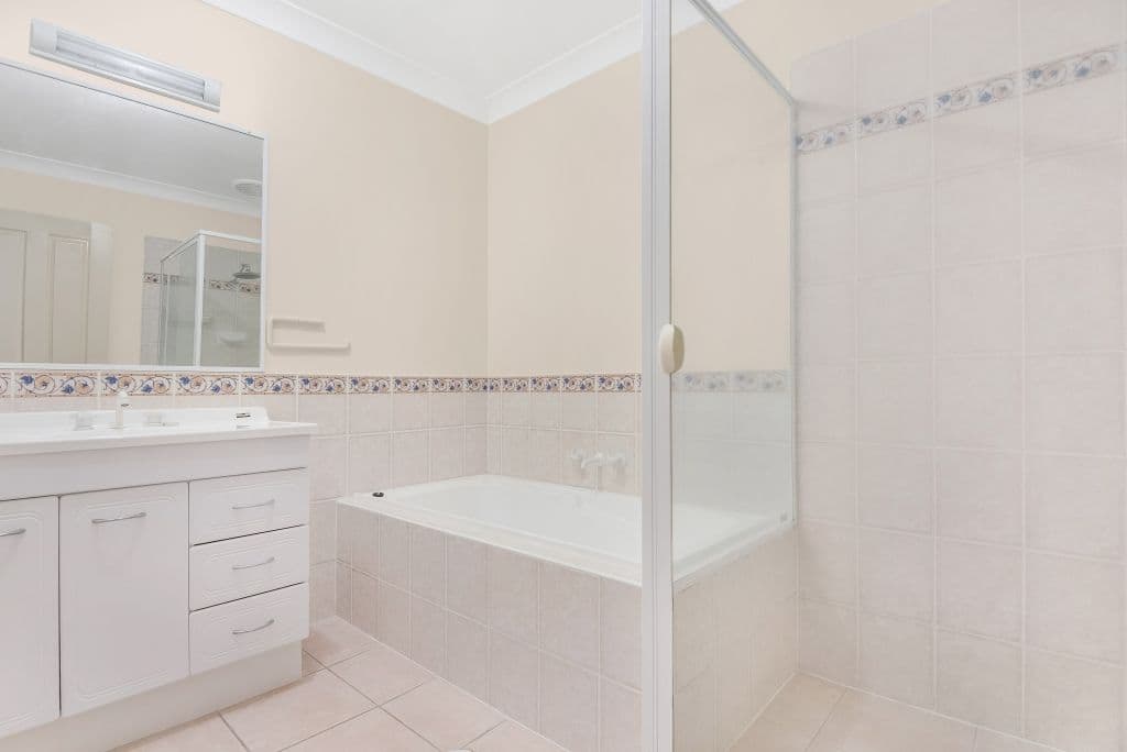 2 Riverlands Place, Banora Point - Thumbnail 7