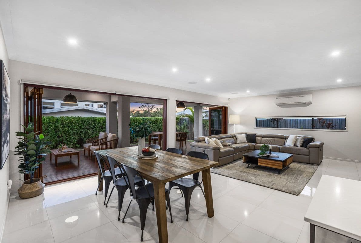 16 English Place, Rochedale QLD 4123, Rochedale - Thumbnail 3