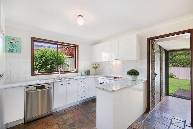 12 Marlowe Road, Bateau Bay - Thumbnail 2