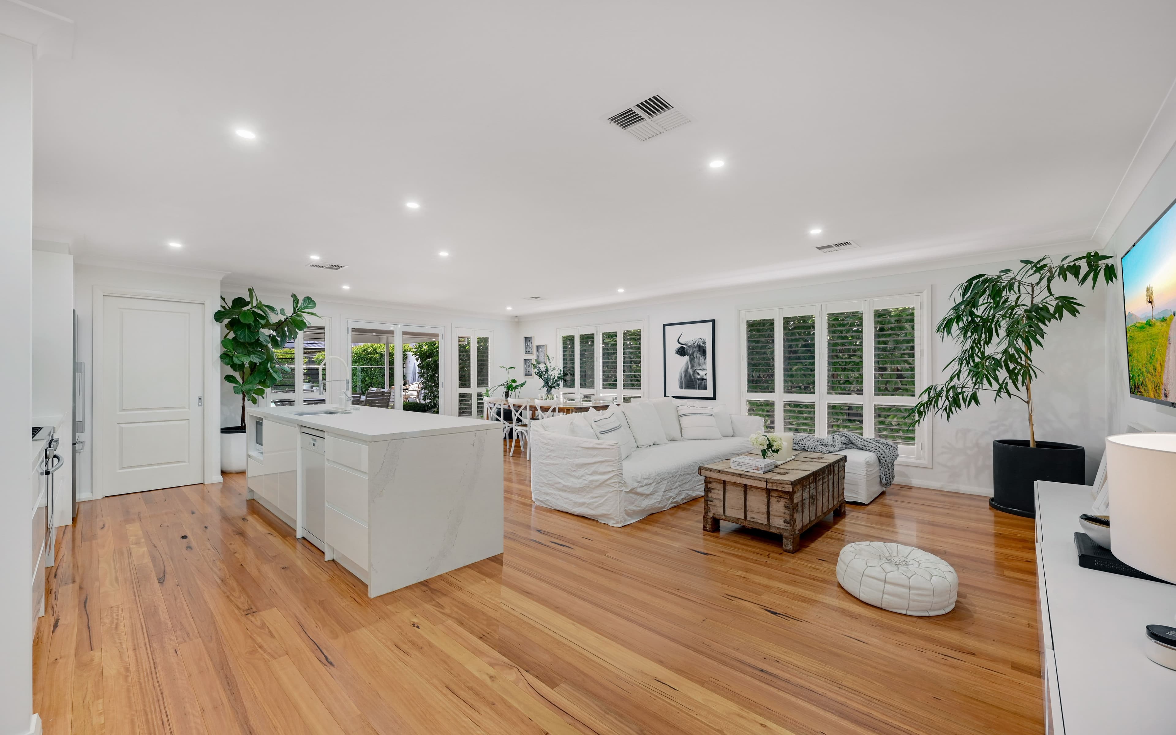 77 Liz Kernohan Drive, Elderslie NSW 2570, Elderslie - Thumbnail 5