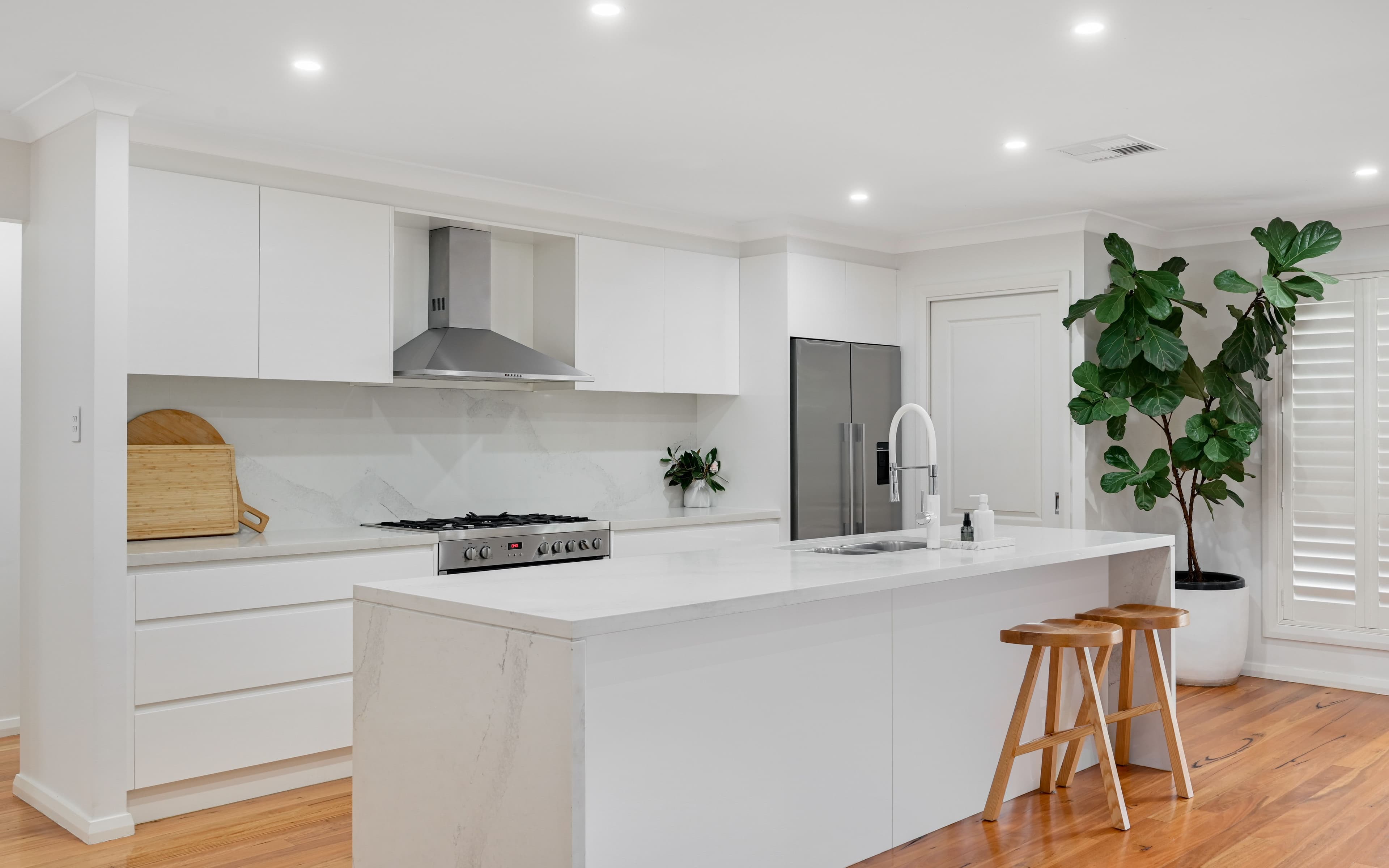 77 Liz Kernohan Drive, Elderslie NSW 2570, Elderslie - Thumbnail 7