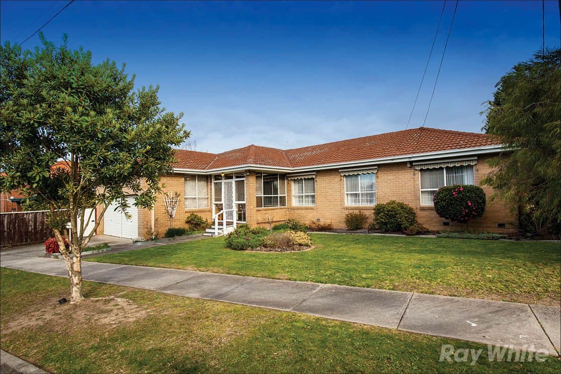16 Leeds Road, Mount Waverley VIC 3149, Mount Waverley - Image 1